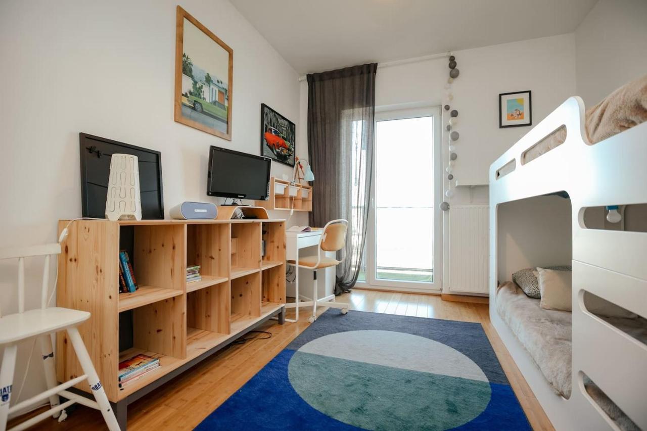 Apartmán Dwupoziomowy, Rodzinny Apartament. Ochrona, Garaz. *