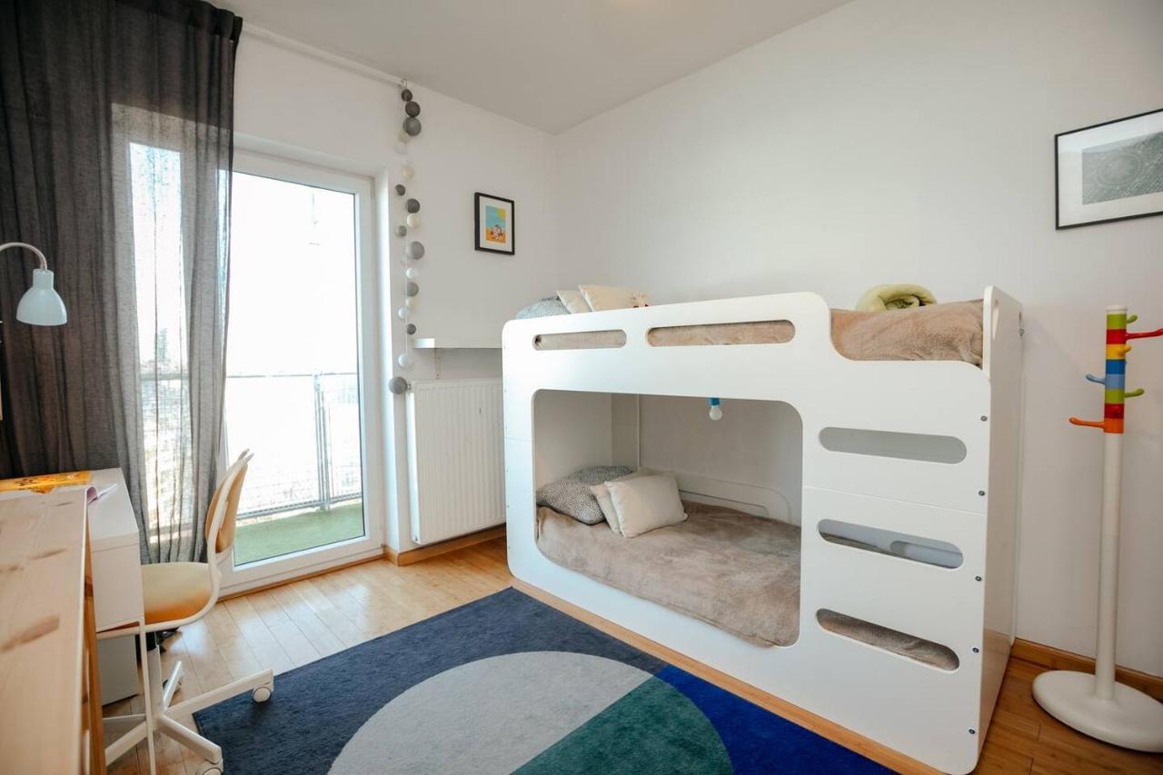Apartment Dwupoziomowy, Rodzinny Apartament. Ochrona, Garaz.