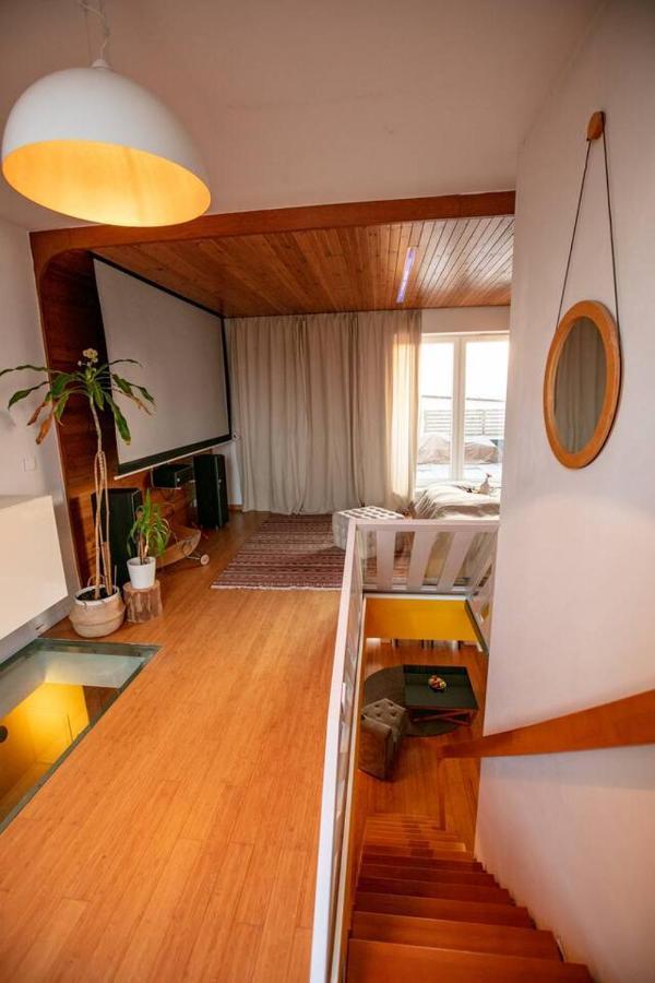 Dwupoziomowy, Rodzinny Apartament. Ochrona, Garaz. Warsaw
