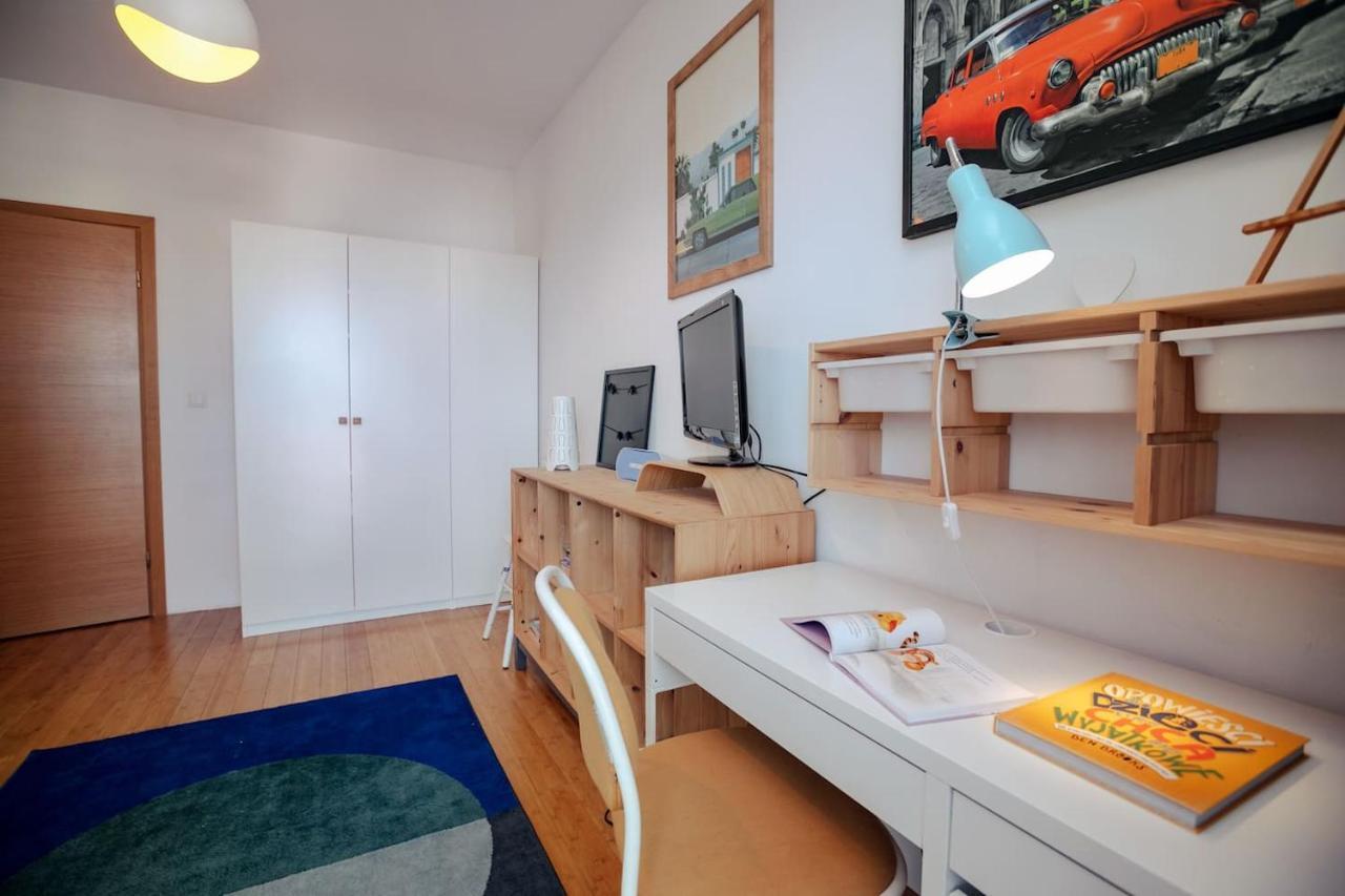 Dwupoziomowy, Rodzinny Apartament. Ochrona, Garaz. * Warsaw