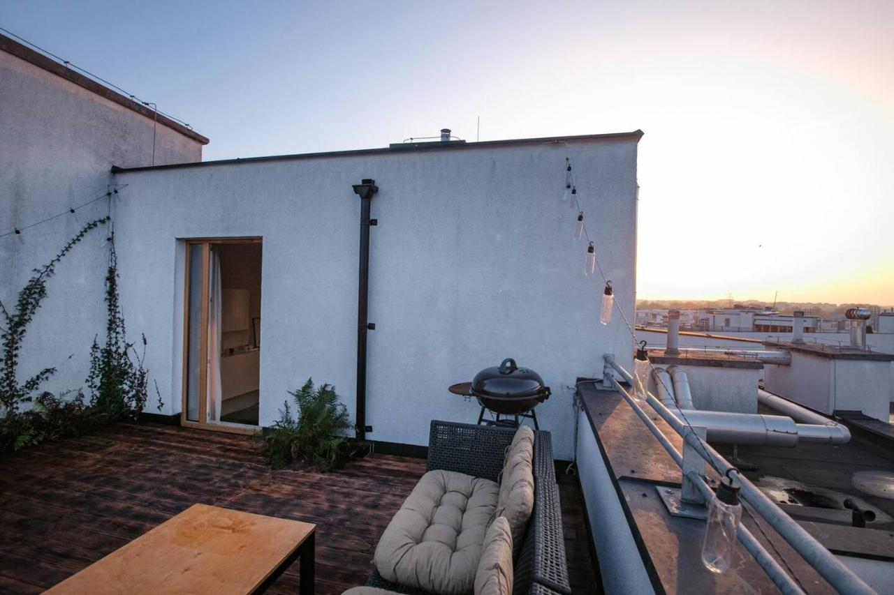 Dwupoziomowy, Rodzinny Apartament. Ochrona, Garaz. Apartment